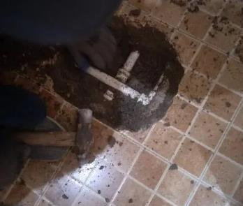中山卫生间漏水维修公司为您分享下卫生间渗水如何处理及注意事项